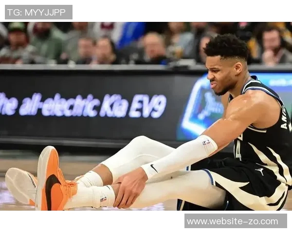 字母哥赞库里在进攻组织上的出色表现尽管突破和投篮受限