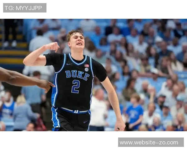 浓眉称赞弗拉格在逆境中表现出色NBA赛季如同过山车般起伏不定